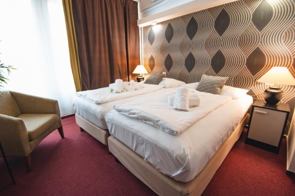 Wellness Hotel Lucia Veselí nad Lužnicí Esterno foto