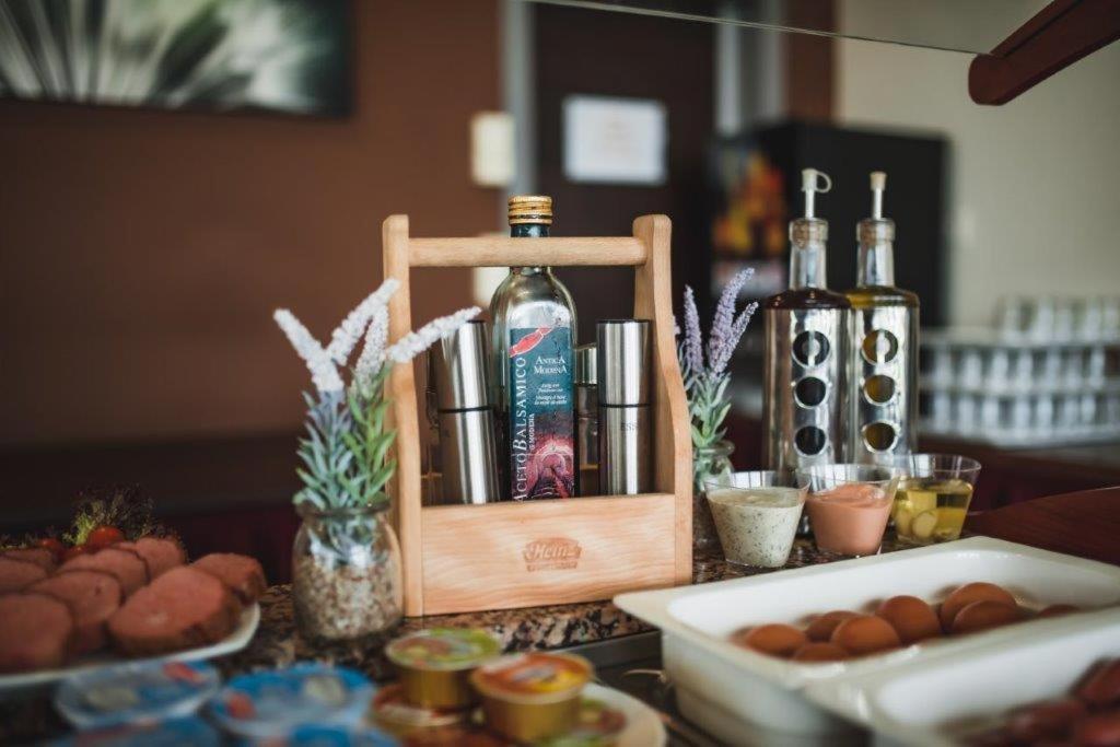 Wellness Hotel Lucia Veselí nad Lužnicí Esterno foto