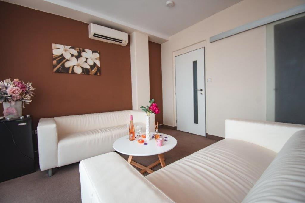 Wellness Hotel Lucia Veselí nad Lužnicí Esterno foto